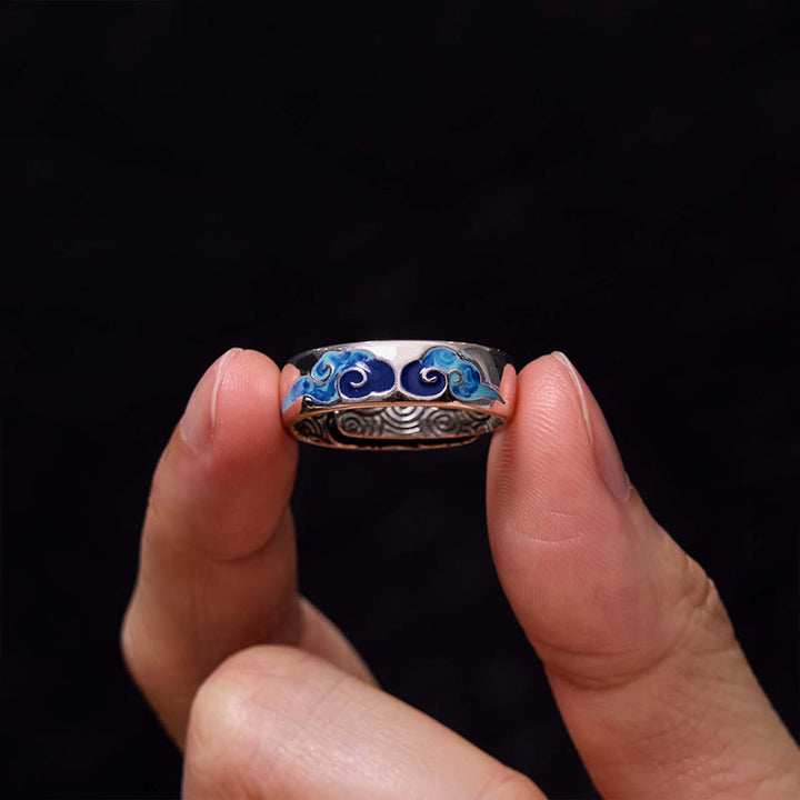 Anillo ajustable de cobre de riqueza con patrón de nubes auspiciosas azules de Buddha Stones