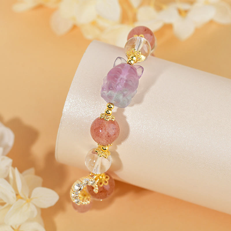 Pulsera con colgante de luna de zorro de nueve colas y cuarzo fresa blanco natural de Buddha Stones