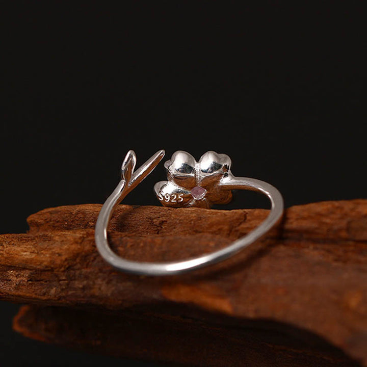 Anillo ajustable con bendición de flor de cerezo y sakura en plata de ley 925 con Buddha Stones