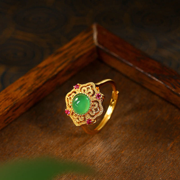 Anillo ajustable de fuerza con patrón hueco de calcedonia verde y Buddha Stones