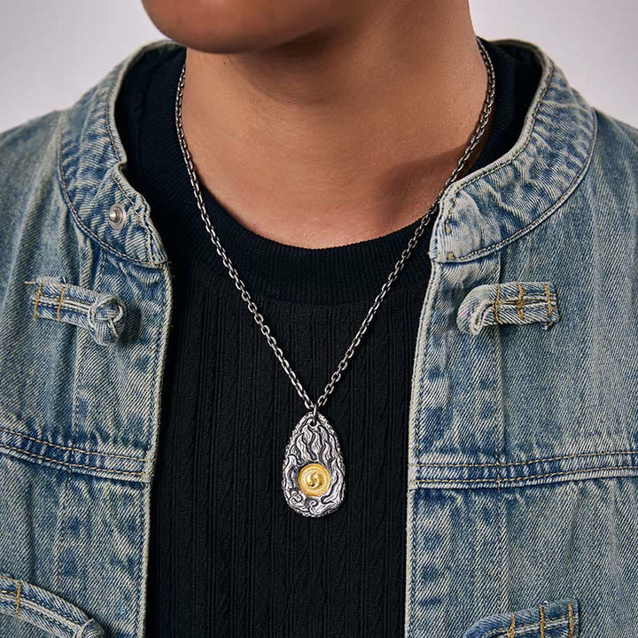 Collar con colgante de Tai Chi Yin Yang en plata de ley 999 y oro 999 con Buddha Stones