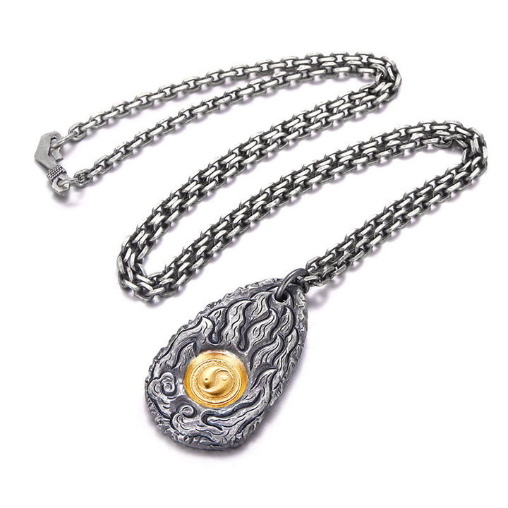 Collar con colgante de Tai Chi Yin Yang en plata de ley 999 y oro 999 con Buddha Stones