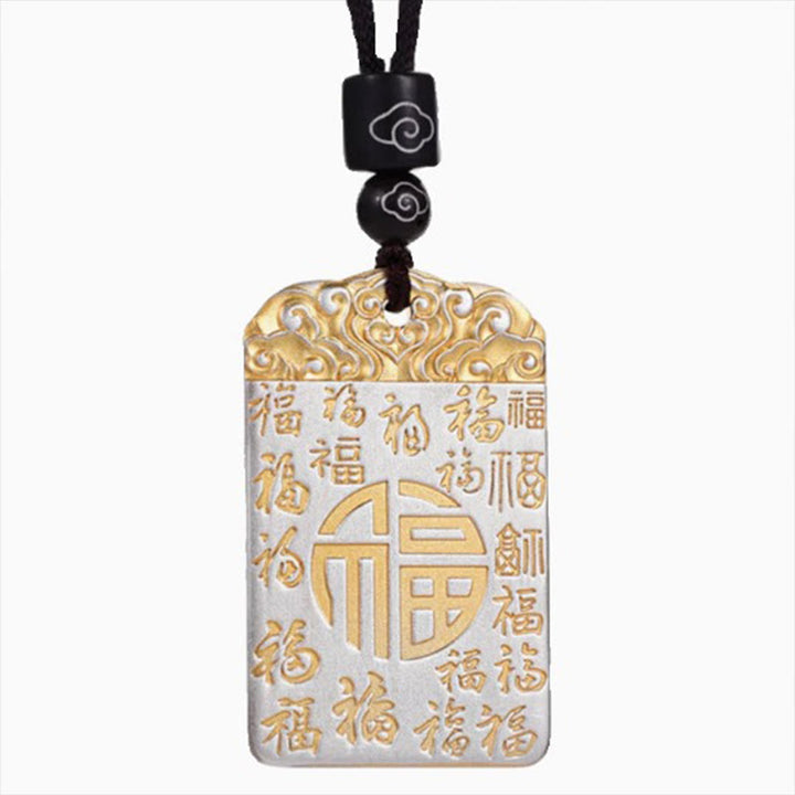 Collar con colgante de cuerda de la suerte con nubes auspiciosas y carácter Fu de cobre bañado en plata y Buddha Stones