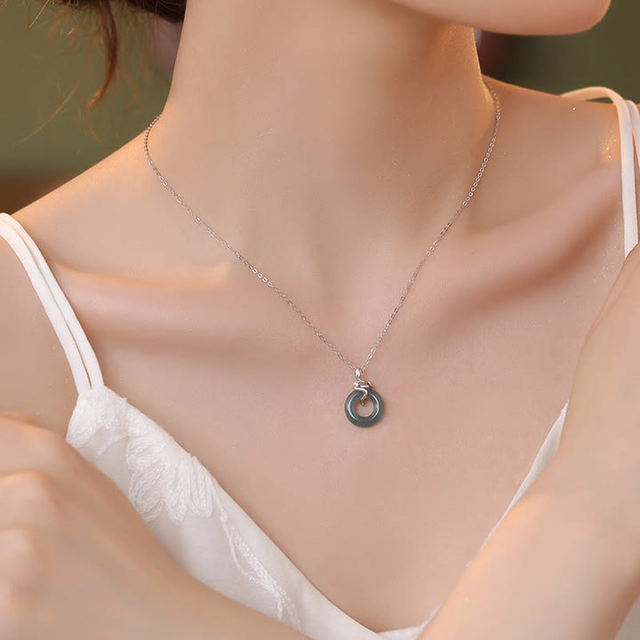 Collar con colgante de la paz con forma de serpiente y jade en oro de 18 quilates y plata de ley 925 con Buddha Stones - image 3