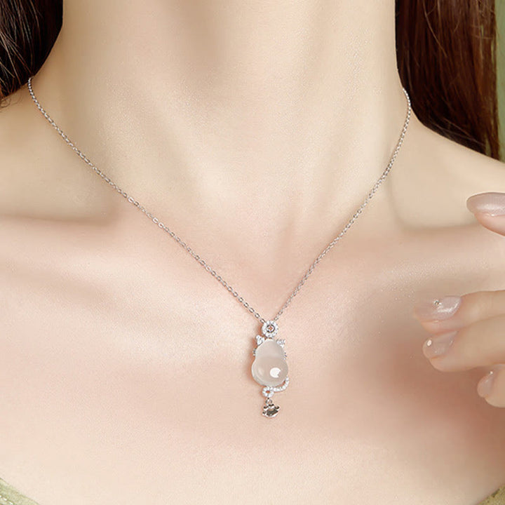 Collar con colgante de calabaza de jade blanco y gato protector con piedras de Buddha Stones , bañado en plata de ley 925 y oro de 14 quilates. - image 4