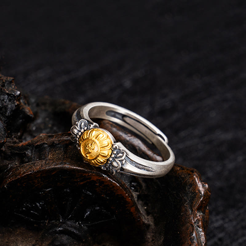 Anillo ajustable de protección Tara Bodhisattva bañado en oro y plata de ley 925 con Buddha Stones