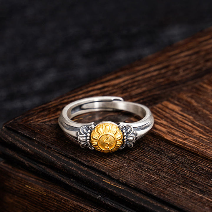 Anillo ajustable de protección Tara Bodhisattva bañado en oro y plata de ley 925 con Buddha Stones