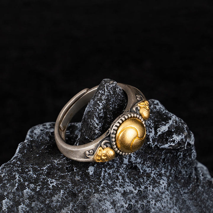 Anillo ajustable con esqueleto de equilibrio bañado en oro y plata de ley 925 con Buddha Stones