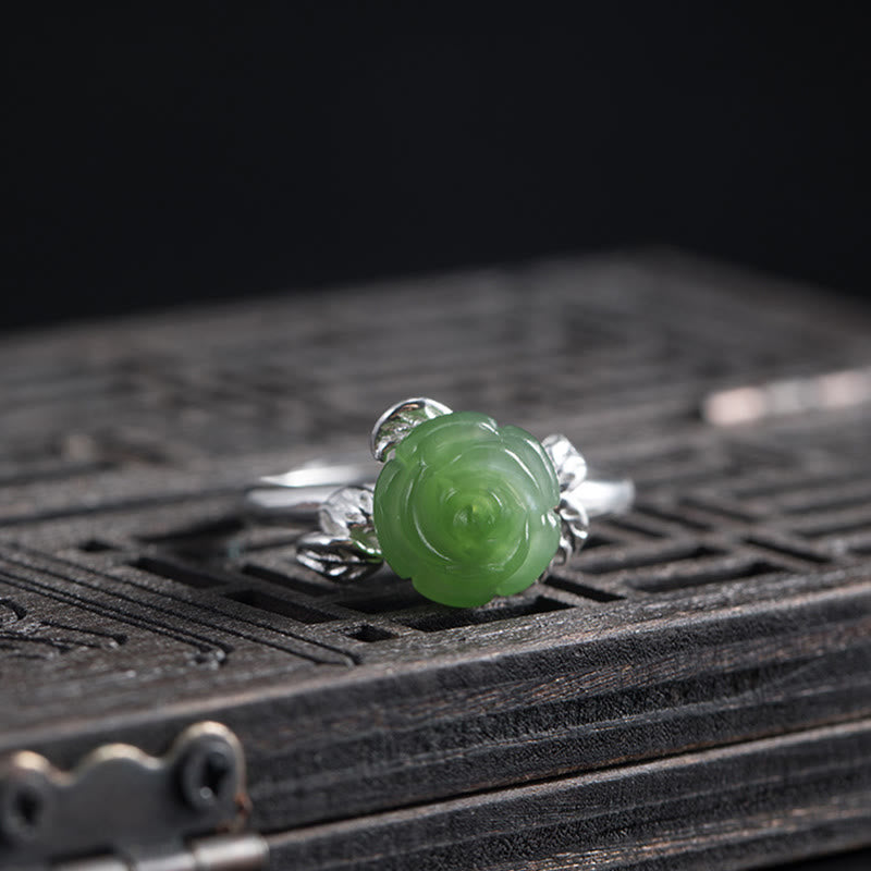 Anillo ajustable de plata de ley 925 con Buddha Stones y rosa de jade verde