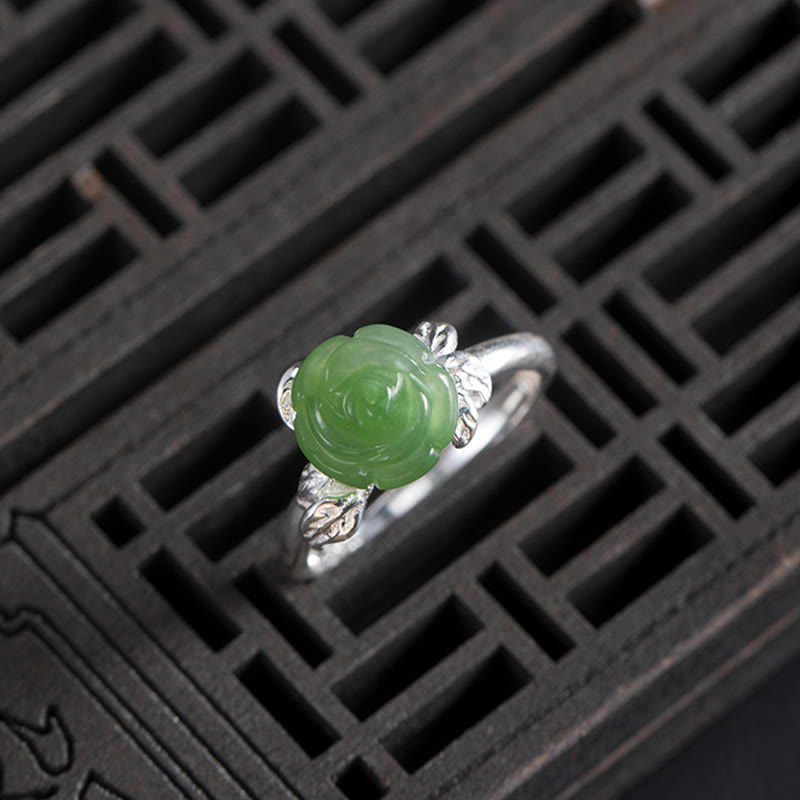 Anillo ajustable de plata de ley 925 con Buddha Stones y rosa de jade verde