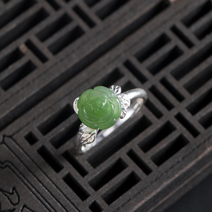 Anillo ajustable de plata de ley 925 con Buddha Stones y rosa de jade verde