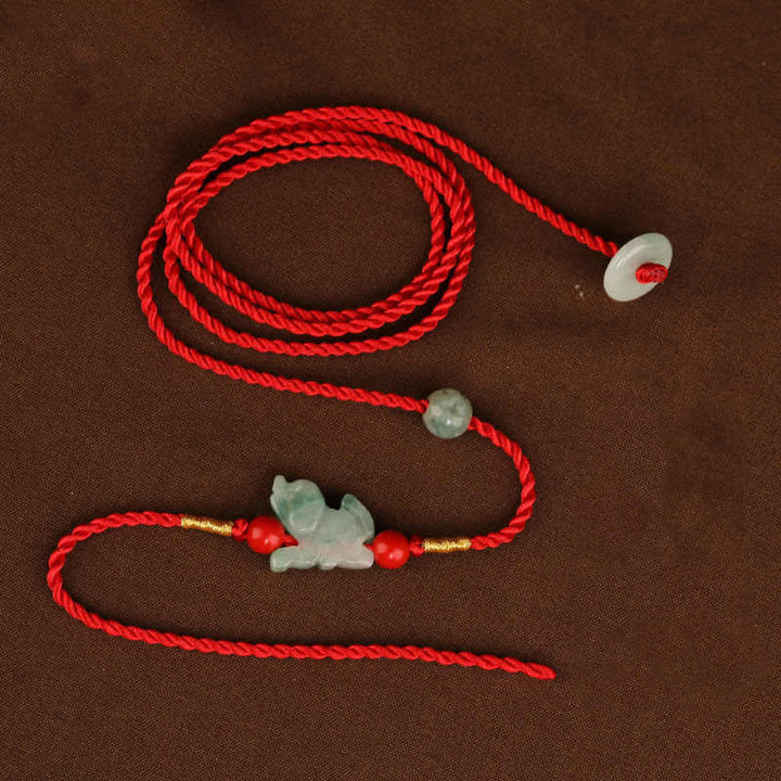 Cadena para el vientre con hilo rojo y hebilla de paz de Buddha Stones