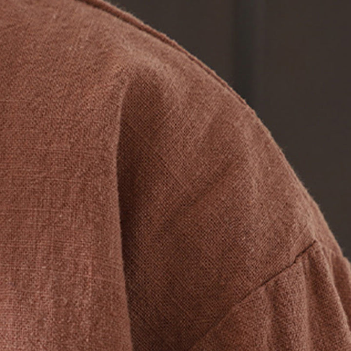 Chaqueta de mujer de algodón y lino con cuello alto, botones de rana y estampado de Buddha Stones en color liso. - image 14