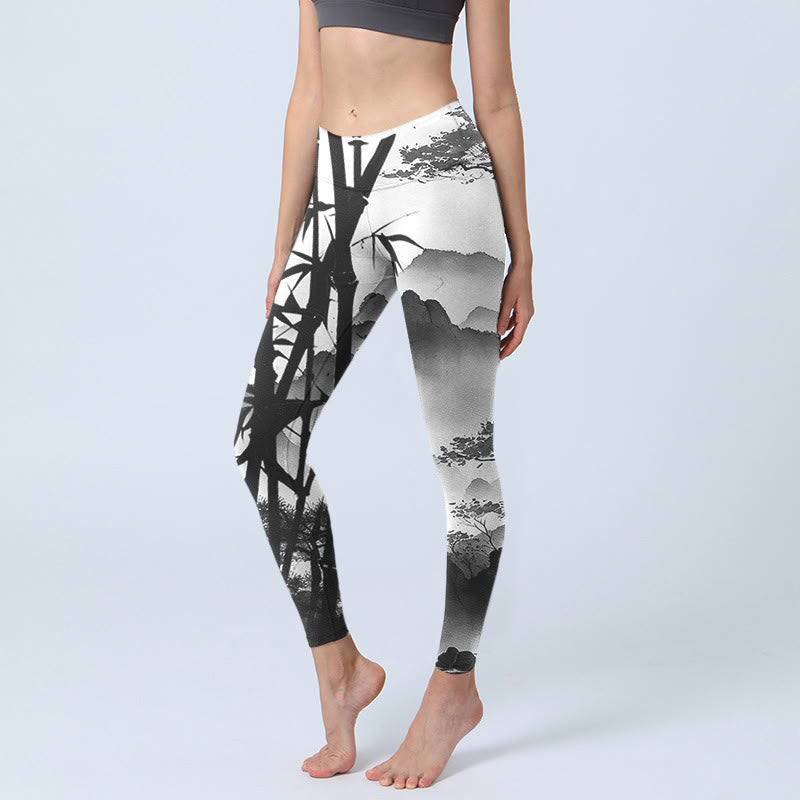 Leggings de yoga para mujer con estampado de paisaje de montaña, pino y bambú, con pintura en tinta y Buddha Stones - Gris oscuro - US18，UK/AU22，EU50 (4XL) - image 1