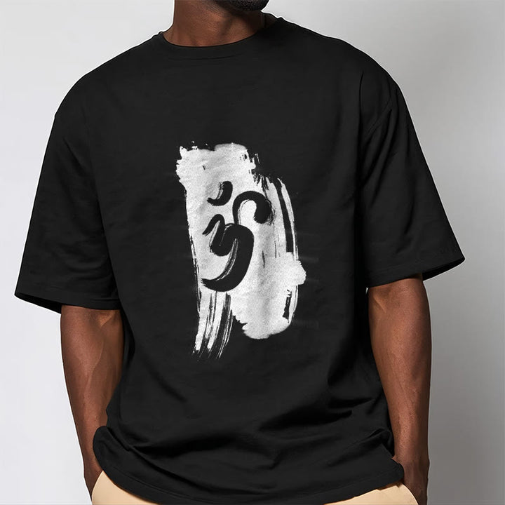Camiseta de algodón con fondo de tinta OM y Buddha Stones - image 2