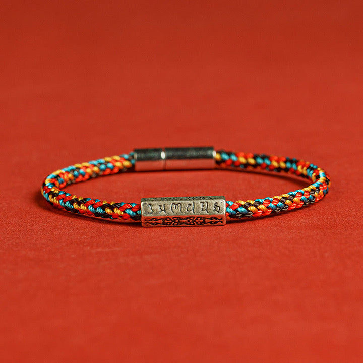 Pulsera de la suerte de plata de ley 925 con seis palabras verdaderas y hilo rojo y hilo negro de Buddha Stones