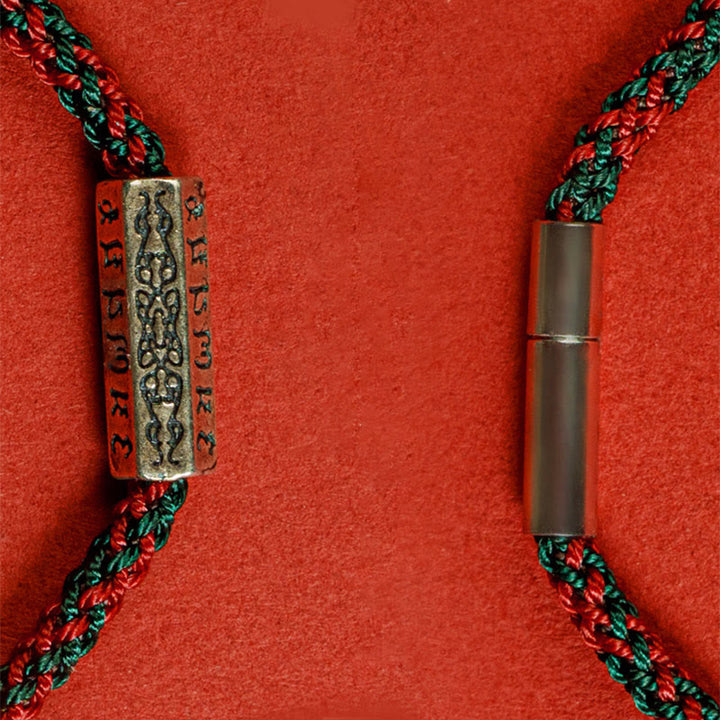 Pulsera de la suerte de plata de ley 925 con seis palabras verdaderas y hilo rojo y hilo negro de Buddha Stones