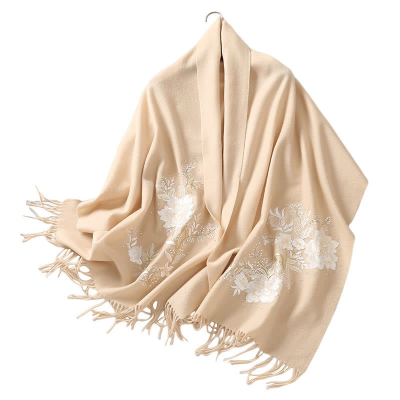 Chal de lana con Buddha Stones y flores blancas bordadas con borlas, bufanda de viaje acogedora para el invierno
