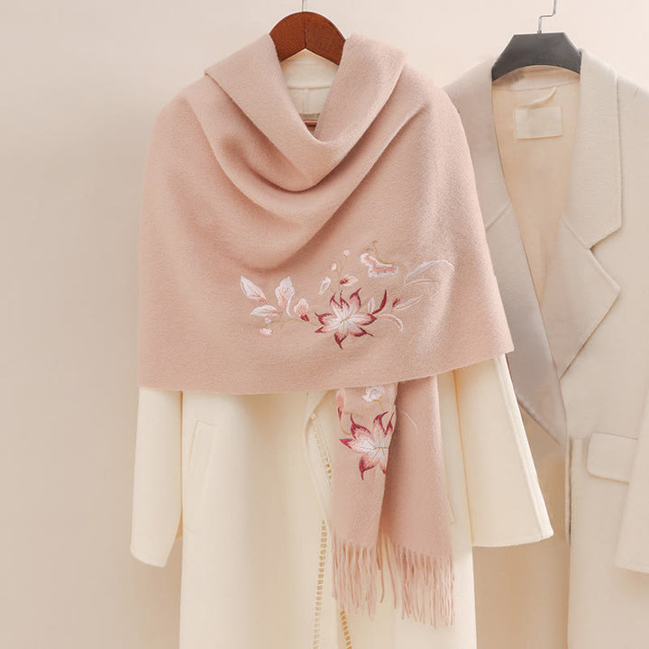 Chal de lana con Buddha Stones y flores blancas y rosas con borlas bordadas, bufanda de viaje acogedora para el invierno