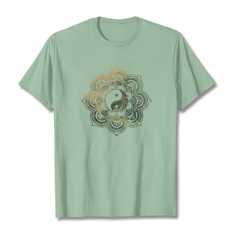 Camiseta de algodón con diseño de mandala y yang y Buddha Stones - Verde pálido - 2XL - image 11