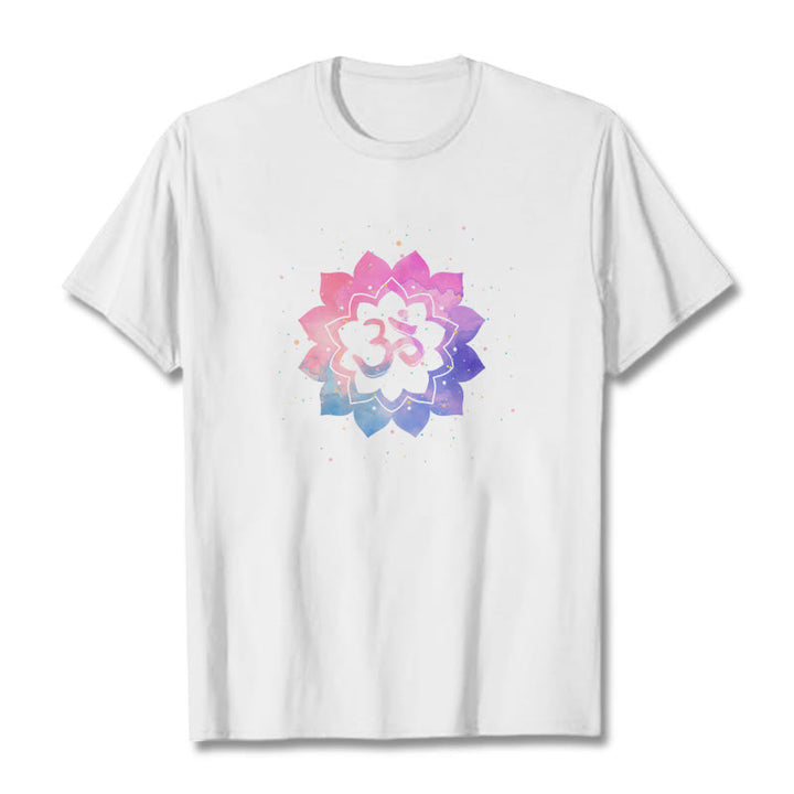Camiseta de algodón con diseño de loto colorido y Buddha Stones Om - Blanco - 2XL - image 1