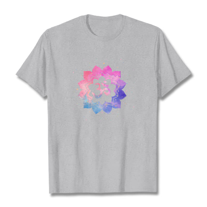 Camiseta de algodón con diseño de loto colorido y Buddha Stones Om - Gris claro - 2XL - image 16