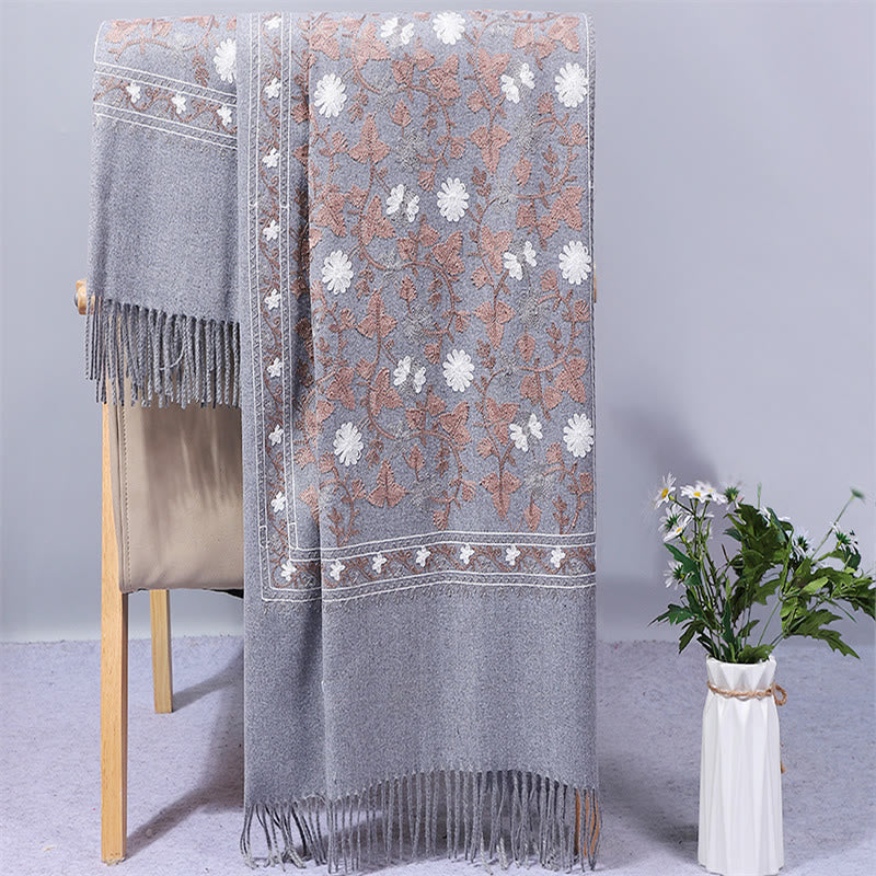 Chal de poliéster con Buddha Stones y flores de anacardo, bordado con borlas, bufanda de viaje acogedora para el invierno