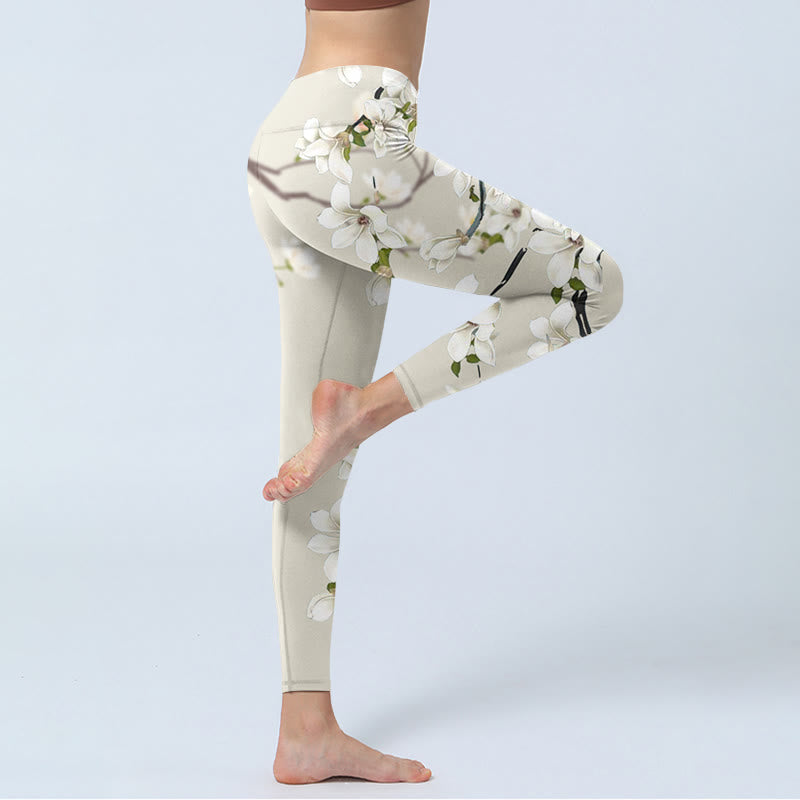 Leggings deportivos de fitness con estampado de flores de magnolia blanca y Buddha Stones para mujer - image 3