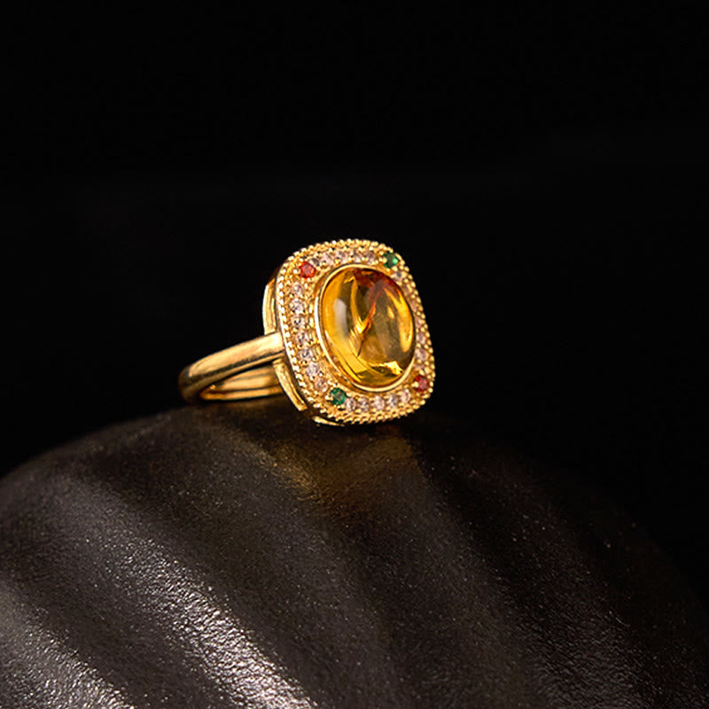 Anillo de confianza con diamantes y soporte cuadrado de flor de ámbar natural de Buddha Stones