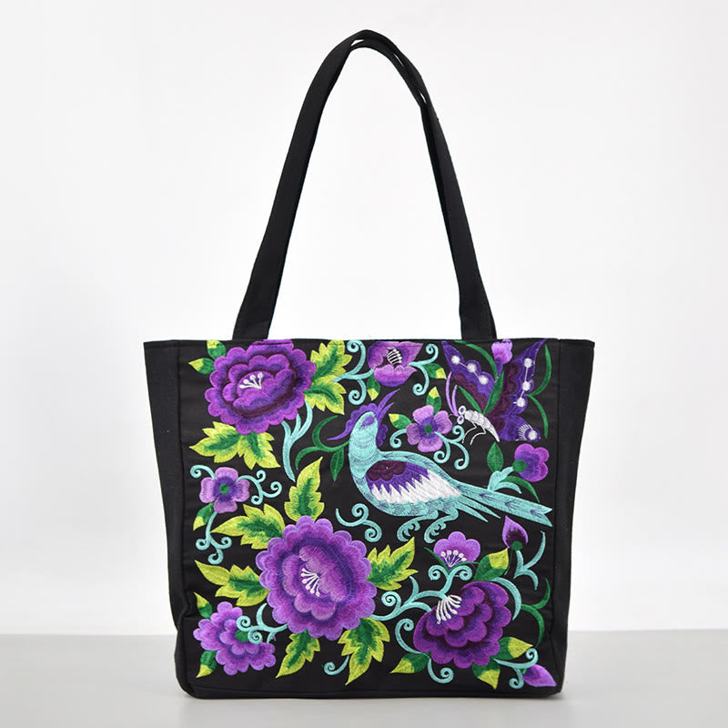 Bolso de mano de lona con bordado de peonías, camelias y crisantemos de Buddha Stones de Galsang