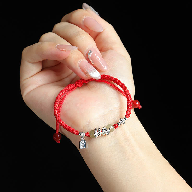 Pulsera trenzada protectora con hilo de jade hetiano y Buddha Stones para el año de la serpiente