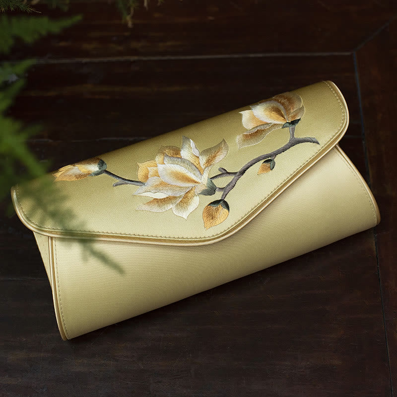 Bolso de mano con bordado de magnolia y Buddha Stones para bodas