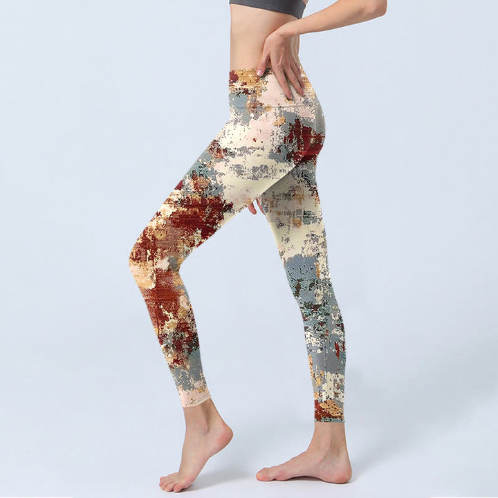Leggings de ejercicio con diseño abstracto en beige, rojo y gris con Buddha Stones para mujer - image 3