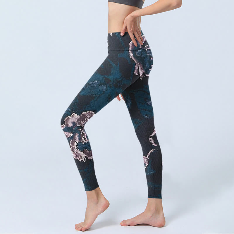 Leggings de ejercicio con estampado de flores plateadas y azul acero y Buddha Stones para mujer - image 3