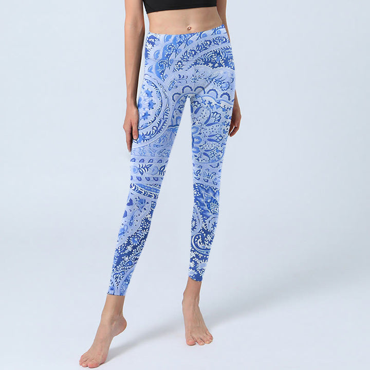 Leggings de ejercicio con estampado de flores blancas y azul real de estilo persa con Buddha Stones para mujer - image 5