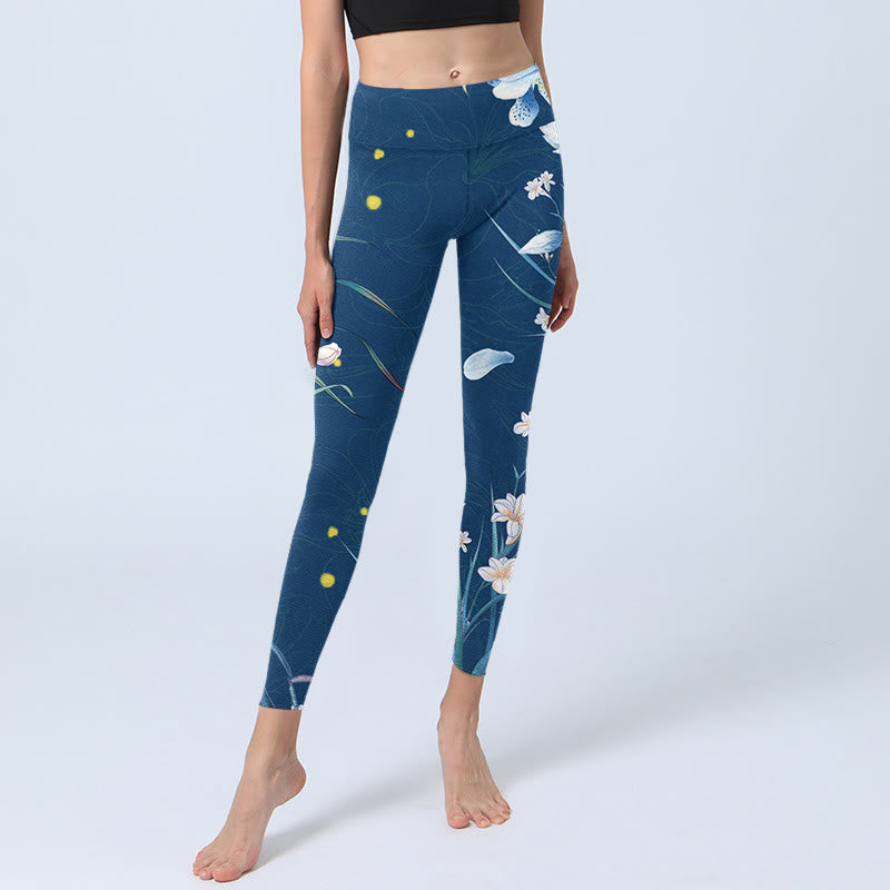 Leggings de ejercicio con diseño de mariposas y pequeñas flores blancas y azules de Buddha Stones para mujer - image 5