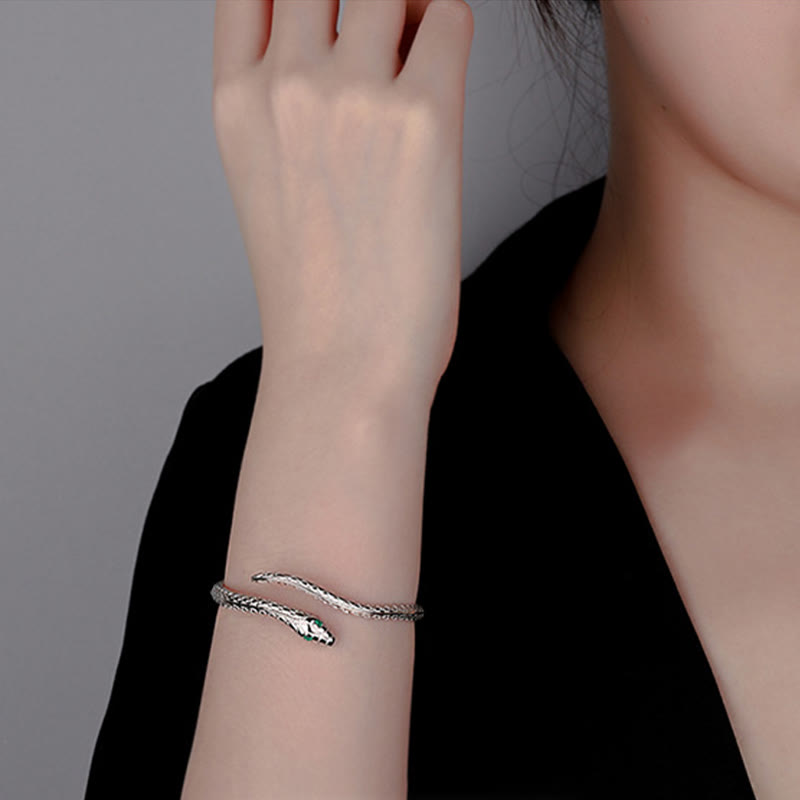 Pulsera con la bendición del año de la serpiente en forma de serpiente y Buddha Stones en plata de ley 999