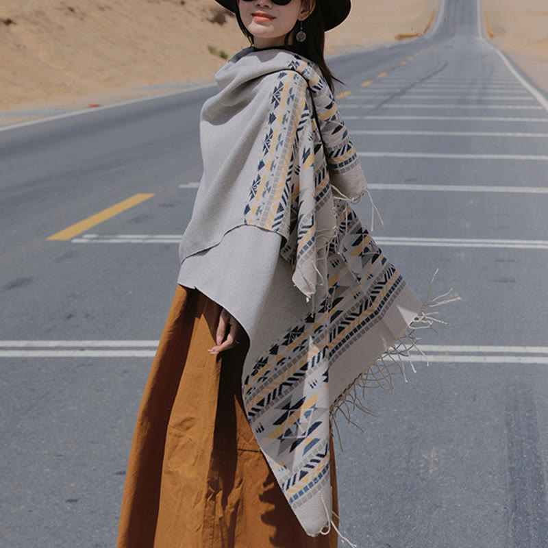Chal con borlas y diseño geométrico de rombos tibetanos con Buddha Stones para otoño e invierno, cálido y acogedor