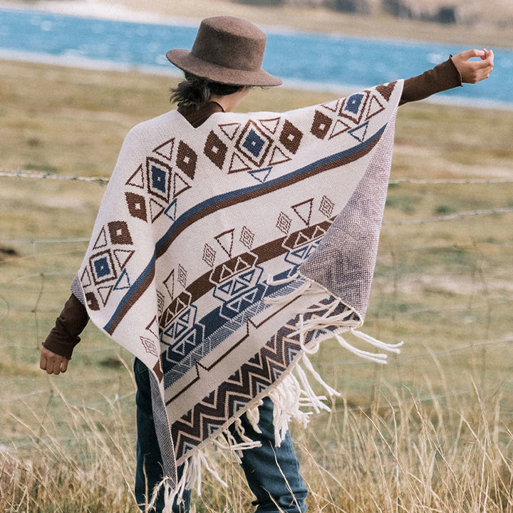 Chal de borlas con diseño geométrico de rayas onduladas tibetanas y Buddha Stones para otoño e invierno