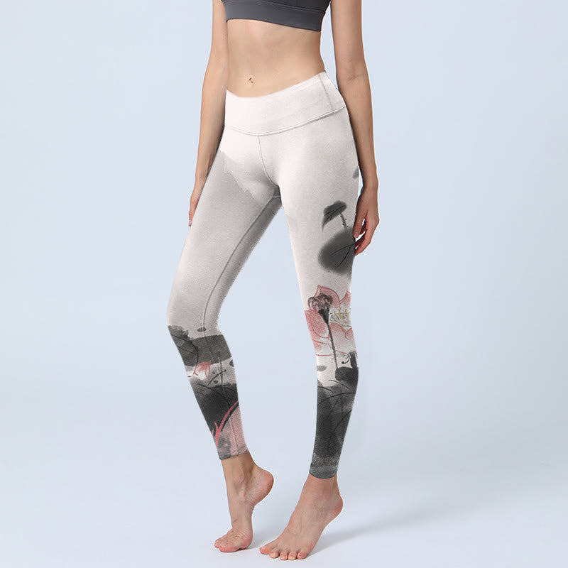 Pantalones de yoga para mujer con estampado de hojas y flores de loto y pintura en tinta de Buddha Stones - Humo blanco - US18，UK/AU22，EU50 (4XL) - image 1