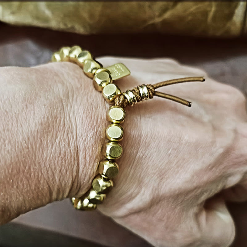 Pulsera de la suerte con hilo de cobre y Buddha Stones para el cuidado personal