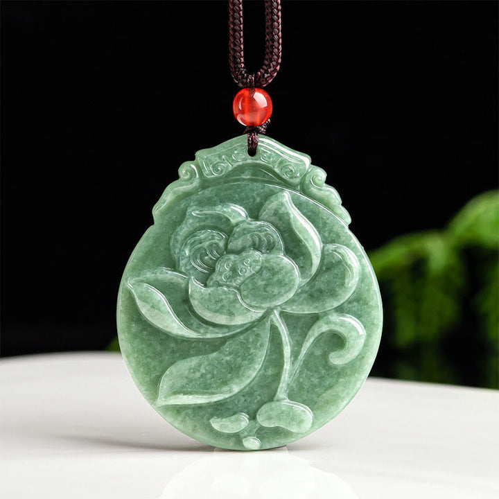 Collar con colgante de cuerda de jade con diseño de loto redondo y Buddha Stones