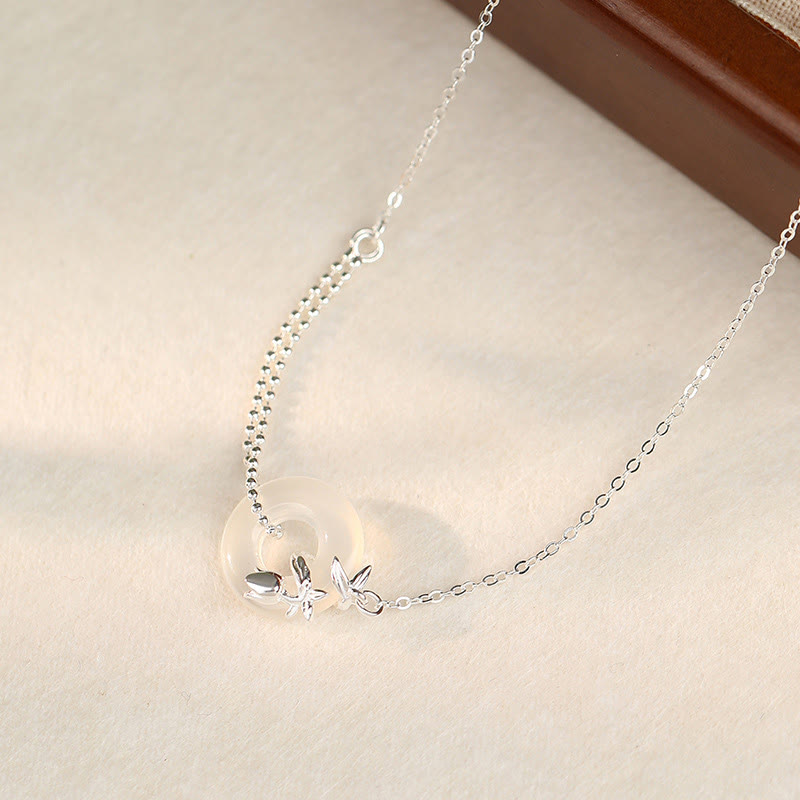 Colgante de plata de ley 925 con forma de tulipán y calcedonia y hebilla de la suerte con Buddha Stones