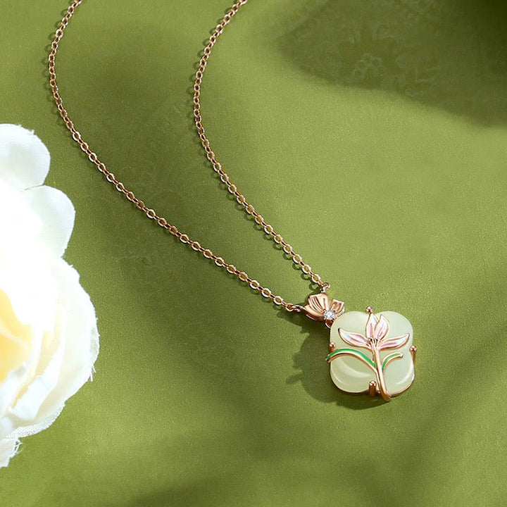 Buddha Stones 925 con diseño de mariposa magnolia y trébol de cuatro hojas de jade hetiano