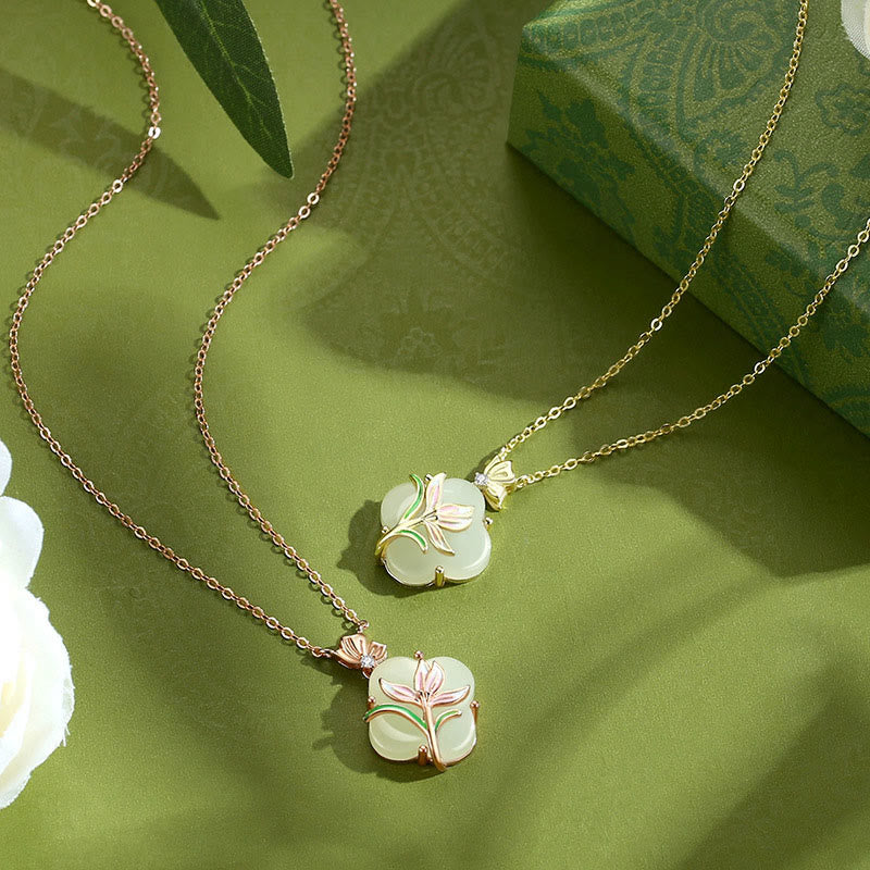 Buddha Stones 925 con diseño de mariposa magnolia y trébol de cuatro hojas de jade hetiano