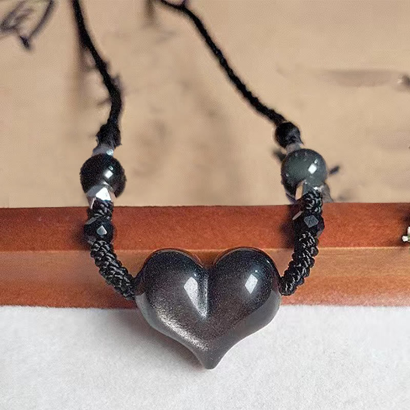 Collar con colgante de obsidiana natural con piedras de Buddha Stones y protección del corazón