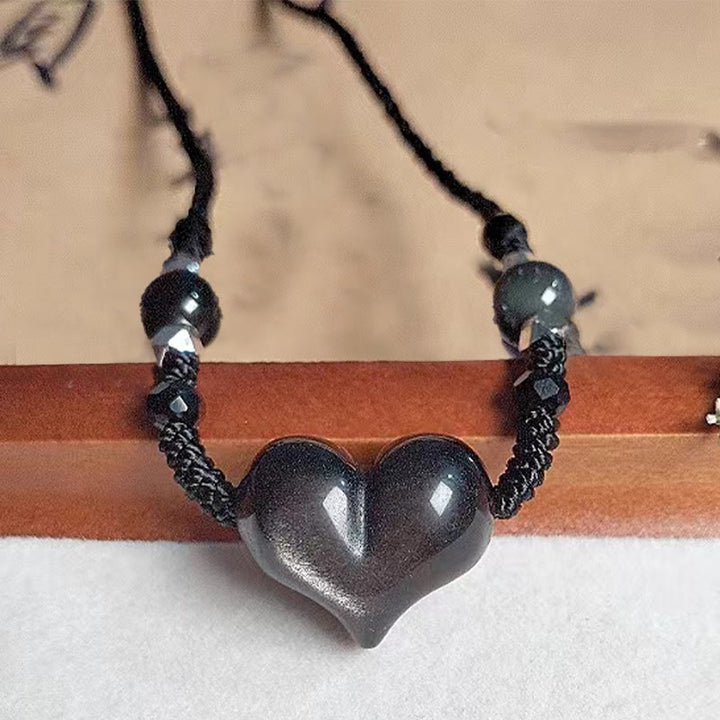 Collar con colgante de obsidiana natural con piedras de Buddha Stones y protección del corazón