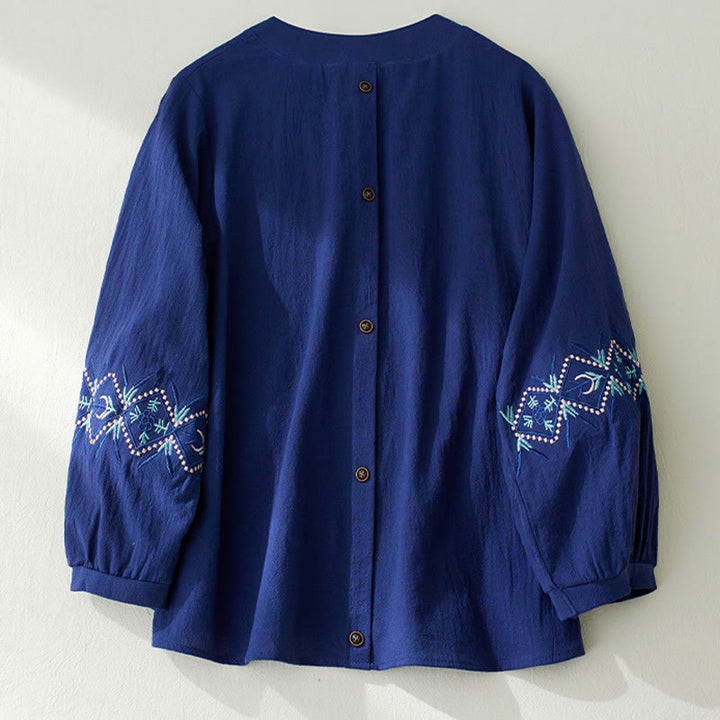 Camisas de mujer de lino y algodón con botones y manga larga con bordado geométrico de Buddha Stones - image 17