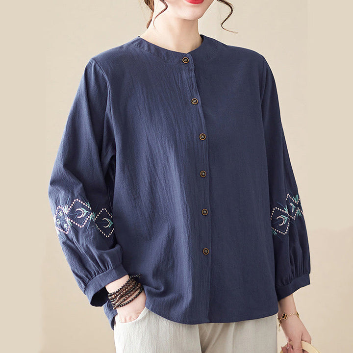 Camisas de mujer de lino y algodón con botones y manga larga con bordado geométrico de Buddha Stones - image 15