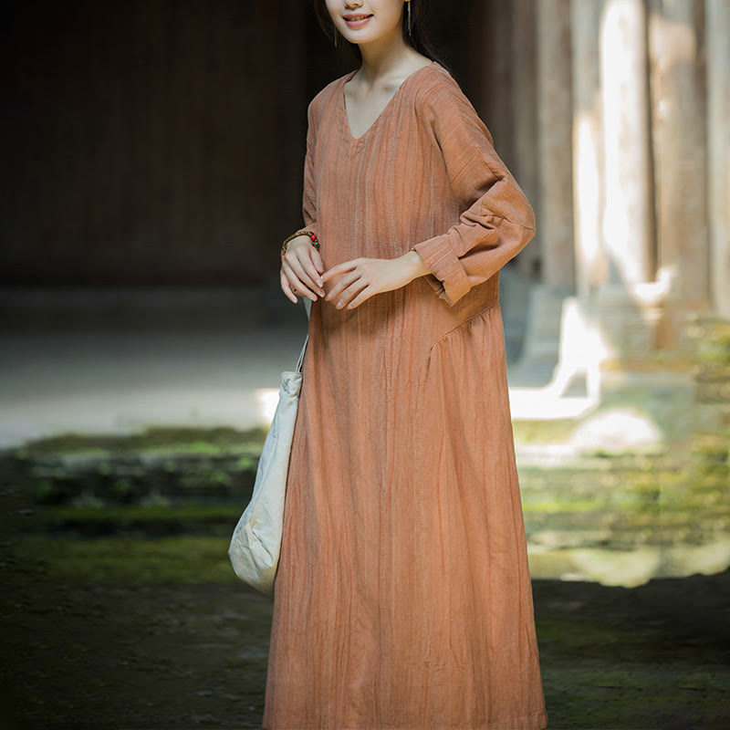 Vestido midi de lino y ramio con cuello en V, manga larga y color liso con Buddha Stones